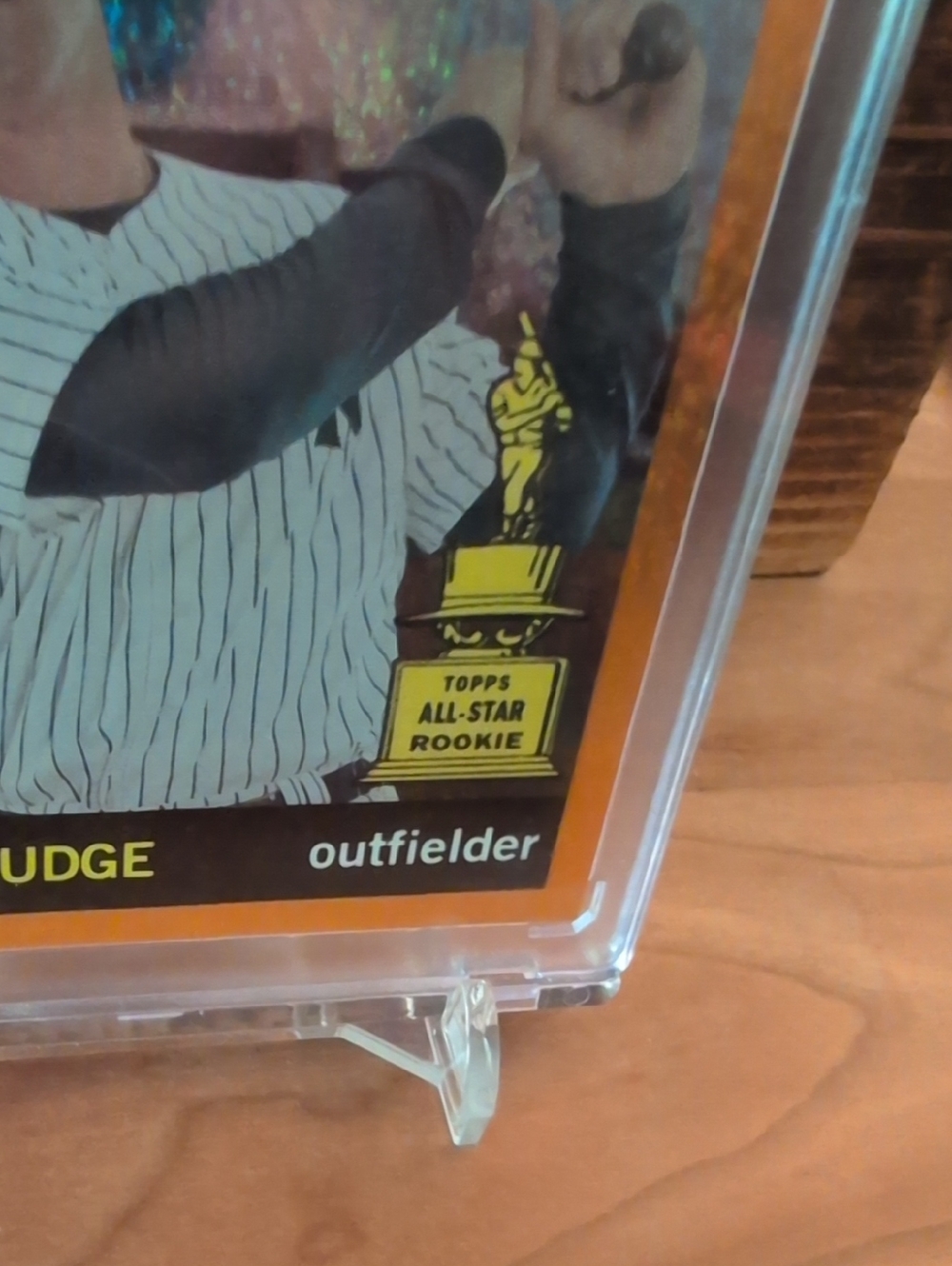 2021 Topps Aaron Judge Gold Shimmer All-Star Rookie 70th Anniversary #22/25 ๐ฅ๐ฅ - Picture 3 of 5